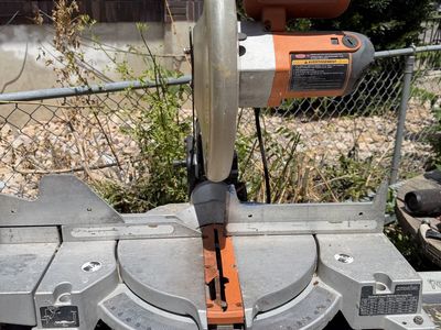 RIDGID 15 Amp 12in. Compound Miter Saw