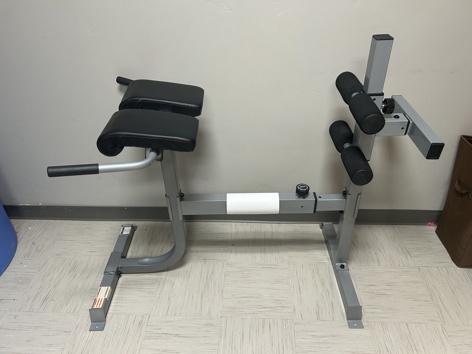 ROMAN CHAIR GYM EQUIPMENT