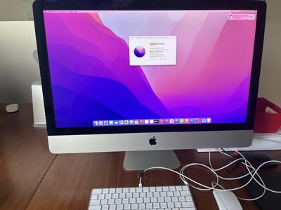 Apple iMac 27-inch 5K Retina (2017) 3.4 GHz i5, 8GB RAM, Radeon Pro 570 4GB