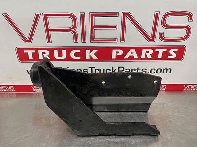 Kenworth W900 Right Bracket