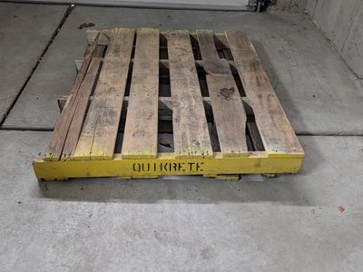 Free Wood Pallet
