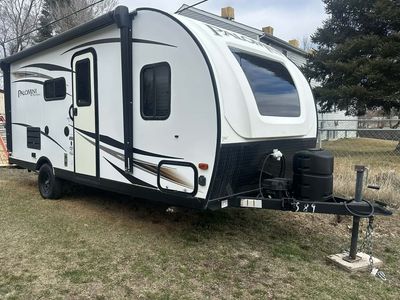 21FT 2019 Palomini By Palomino BUNK HOUSE