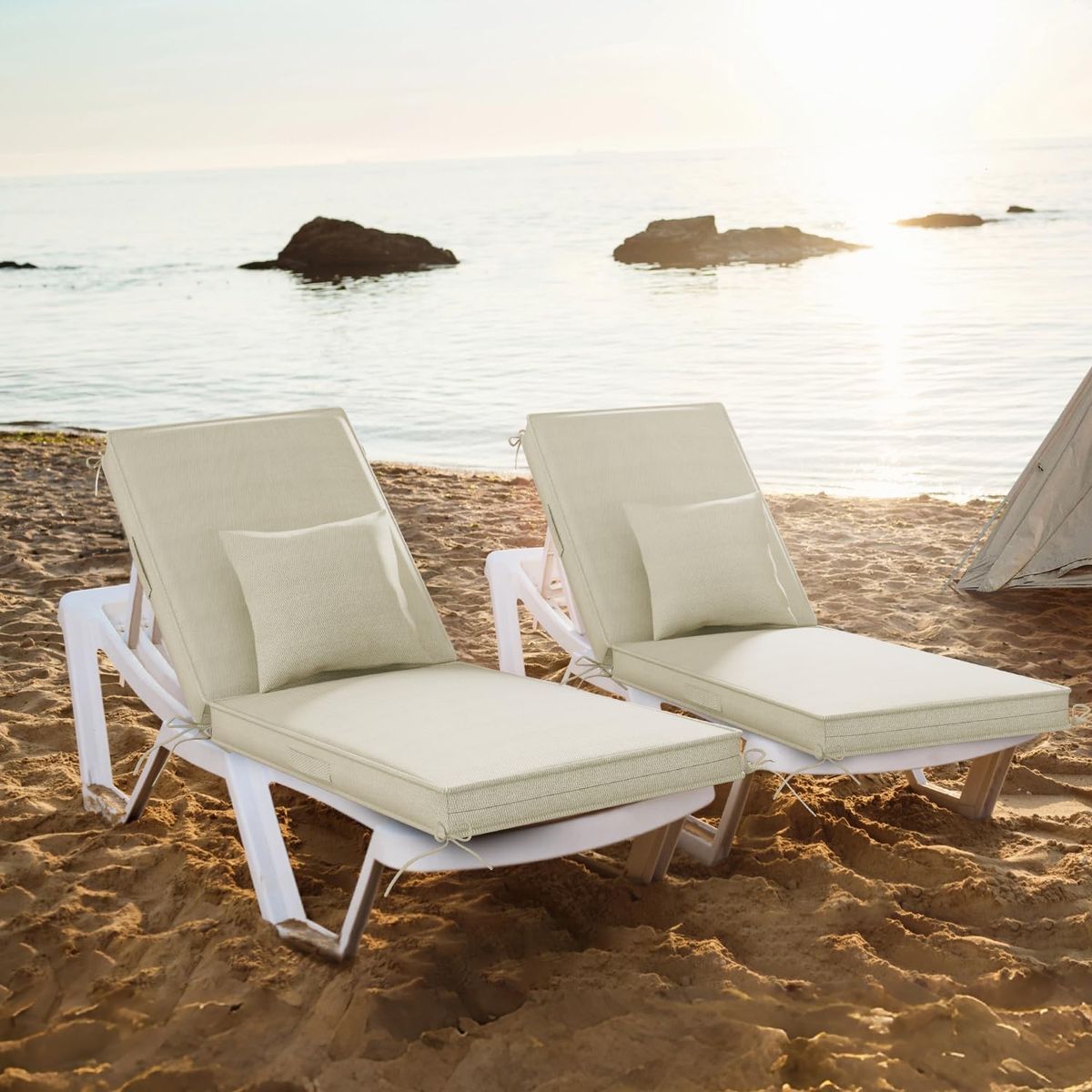 Outdoor Chaise Lounge Cushion with Upgraded Headrest, Adjustable Straps, Waterproof Olefin Fabric with pillow