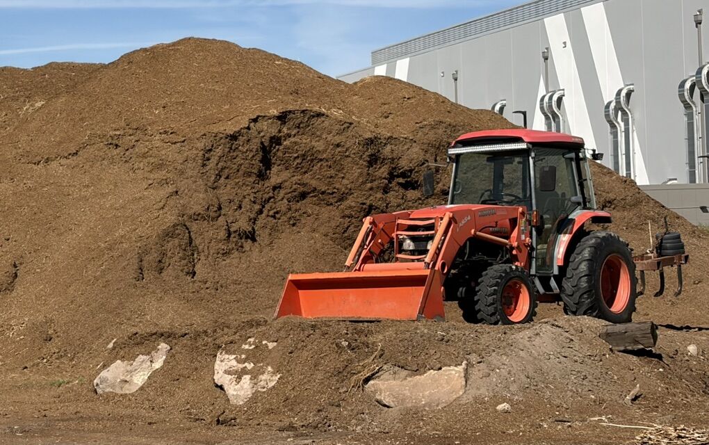 Aged Horse Compost $20 Per Cubic Yard Delivered