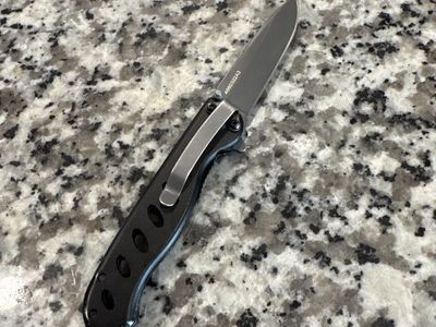 Lockback pocket knife
