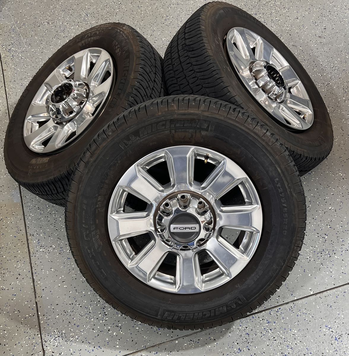 Ford Platinum 8x170 20 Wheels