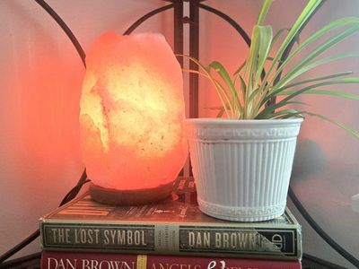 9" Himalayan Salt Lamp w/ wood base, cord and bulb