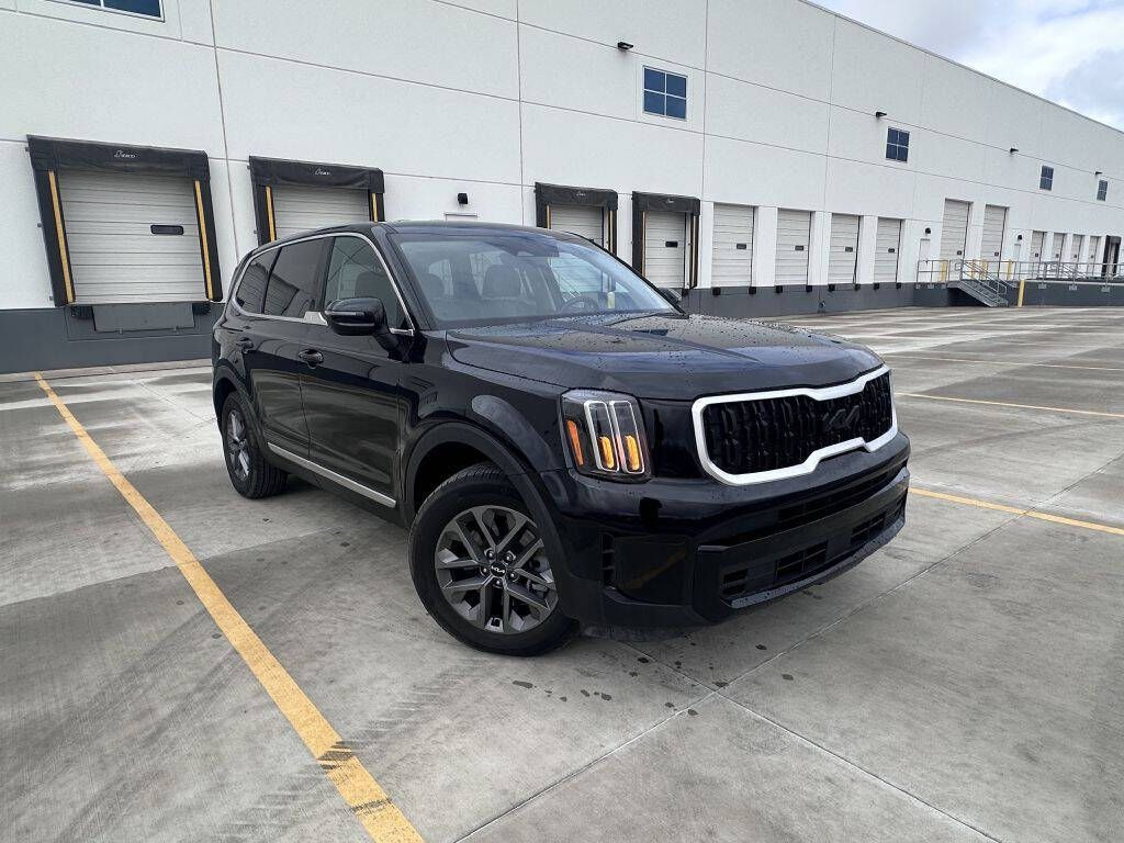 2024 Kia Telluride LX