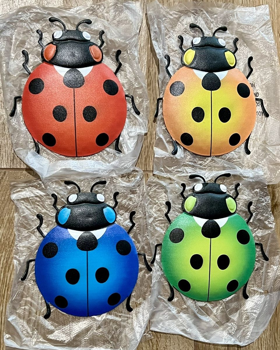 4 Pcs 5.9" Metal Ladybug Wall Art Hanging Decorations for Outside Porch Garden Yard L2