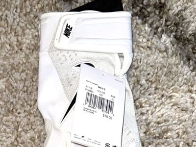 Nike Men's White XL Baseball Batting Gloves DH6653
