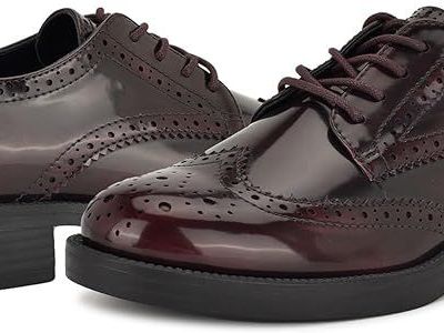 Size 12 "Nine West" Womens Studey in Wine Patent 601