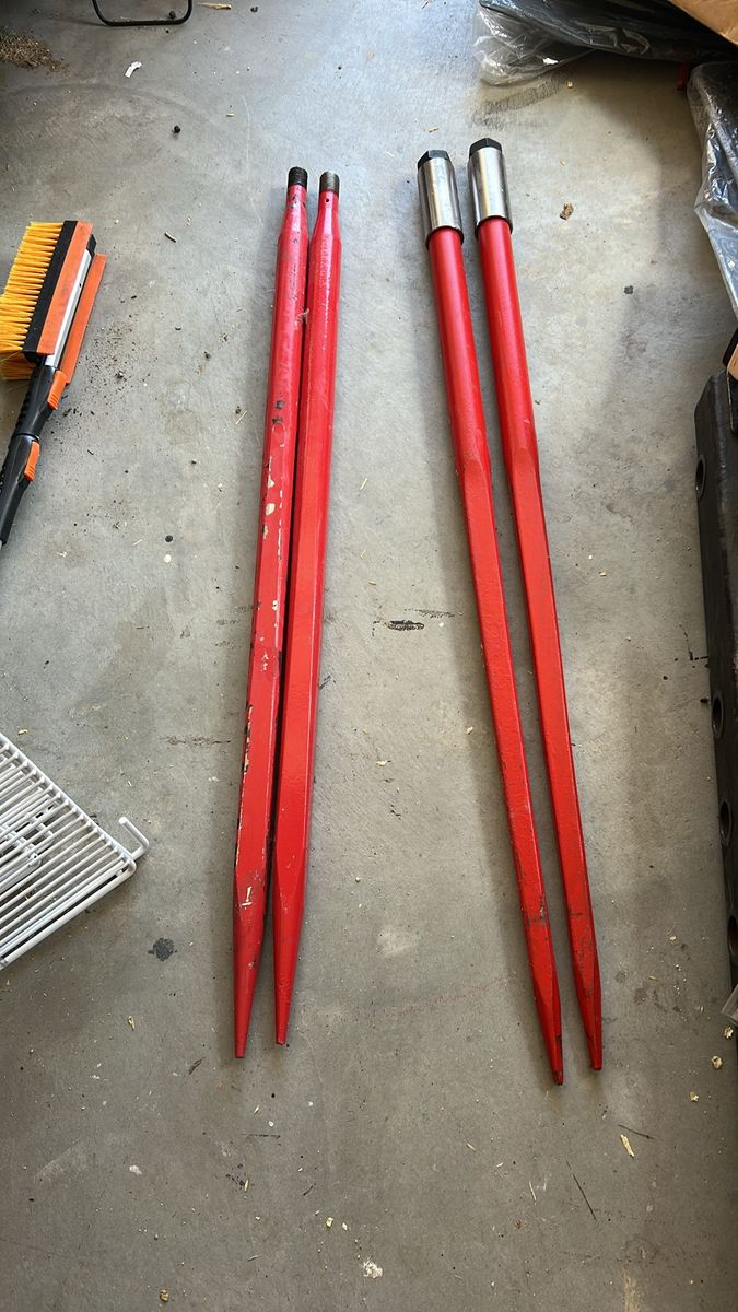 Heavy Duty Hay Spears selling by pair