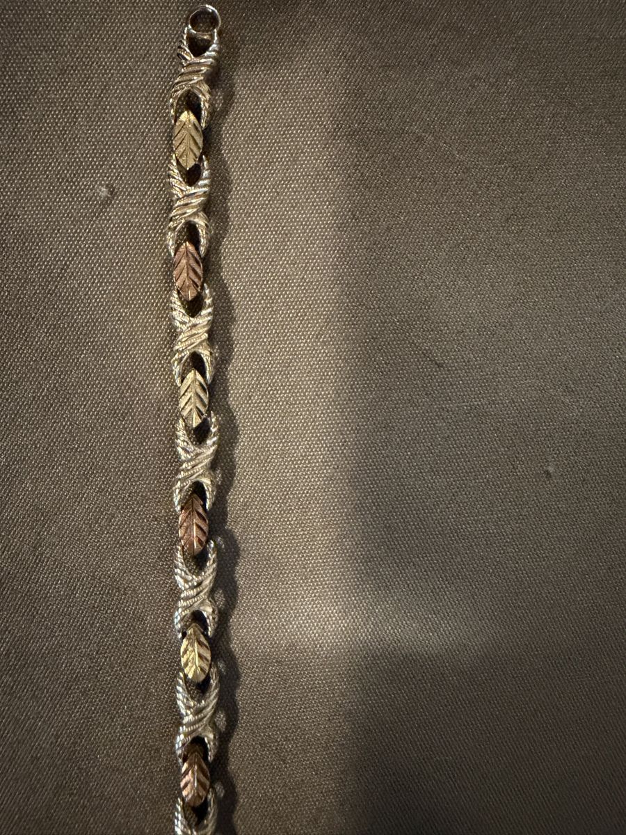 Main image 3