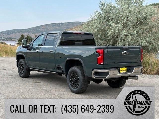 Main image 3