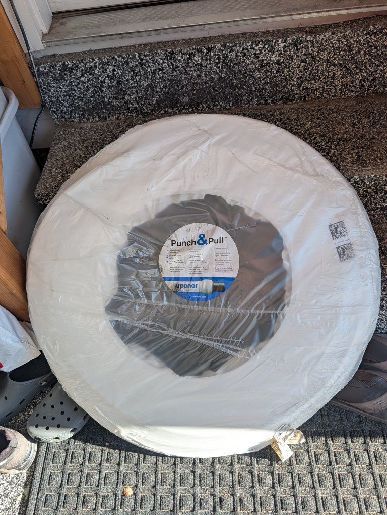 New Uponor PEX A - 100 ft length - 3/4 inch Diameter