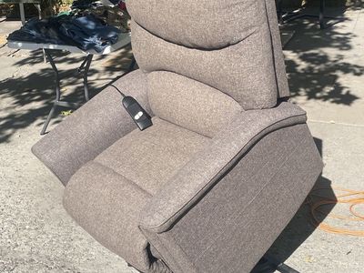 Power Lift Recliner