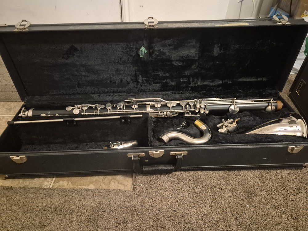 Vito Bass Clarinet with Warranty 
