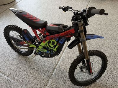 2025 Surron Light Bee X Electric Dirt Bike