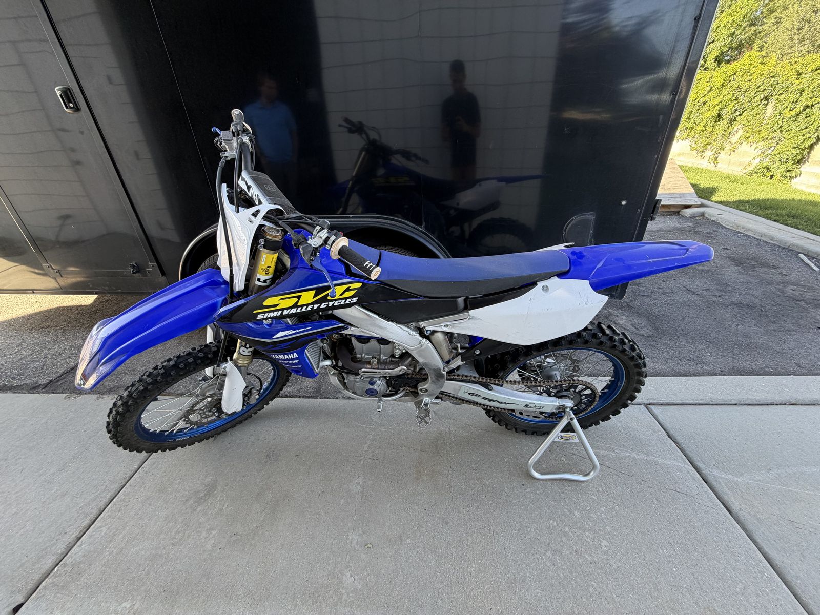 2019 Yamaha YZ250F Dirt Bike - 4-Stroke, 140 Hours, Blue/White