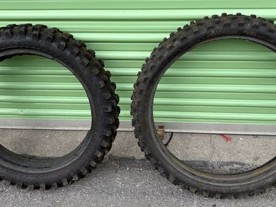 Dirt Bike Tires with Bibs