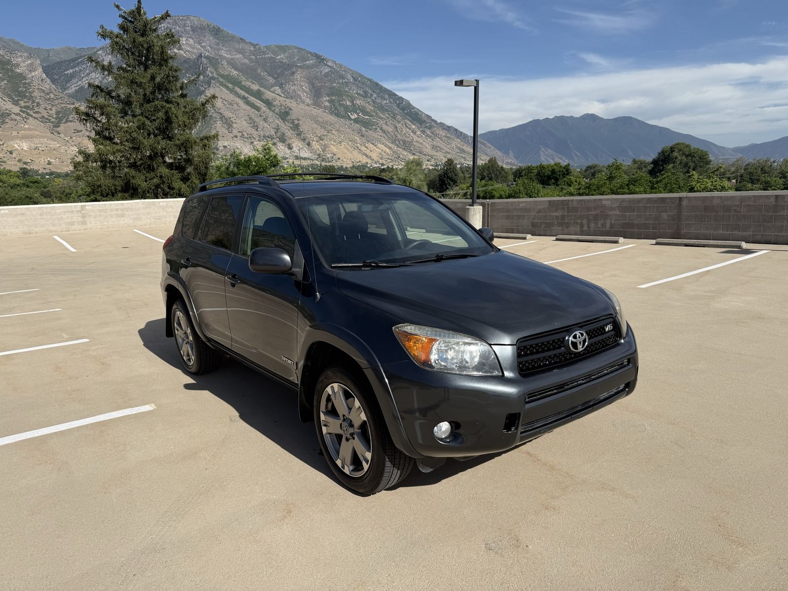 2008 Toyota RAV4 Sport