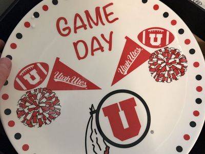 The Memory Company Utah Utes "Game Day" Ceramic Plate - Red/Black/White Decor