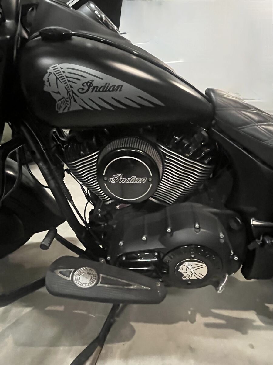 2019 Indian Chief Darkhorse