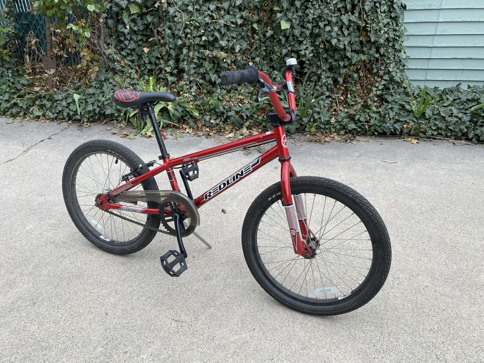 Redline BMX Freestyle Bike – Classic Pro Quality