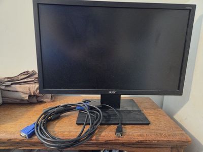 Acer V226HQL 21.5" LED Monitor 1080p