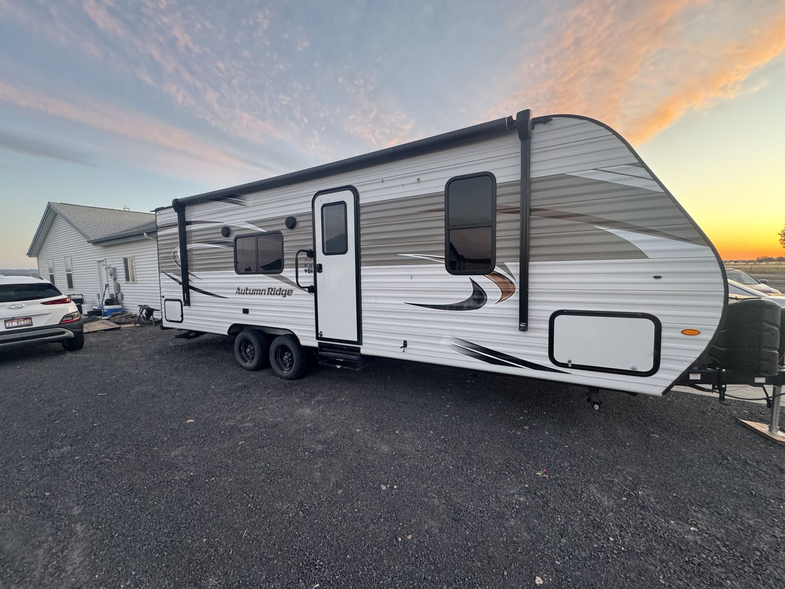 2022 Starcraft Autumn  Ridge M-26BH