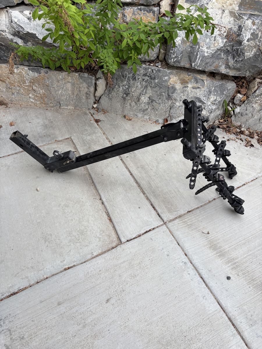 Thule 4-bike Hanging Bike Rack