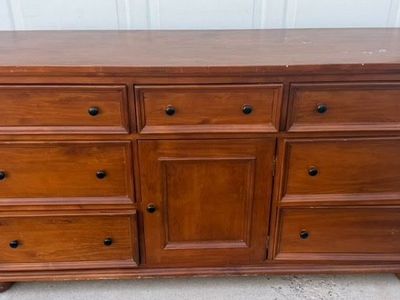 Great dresser