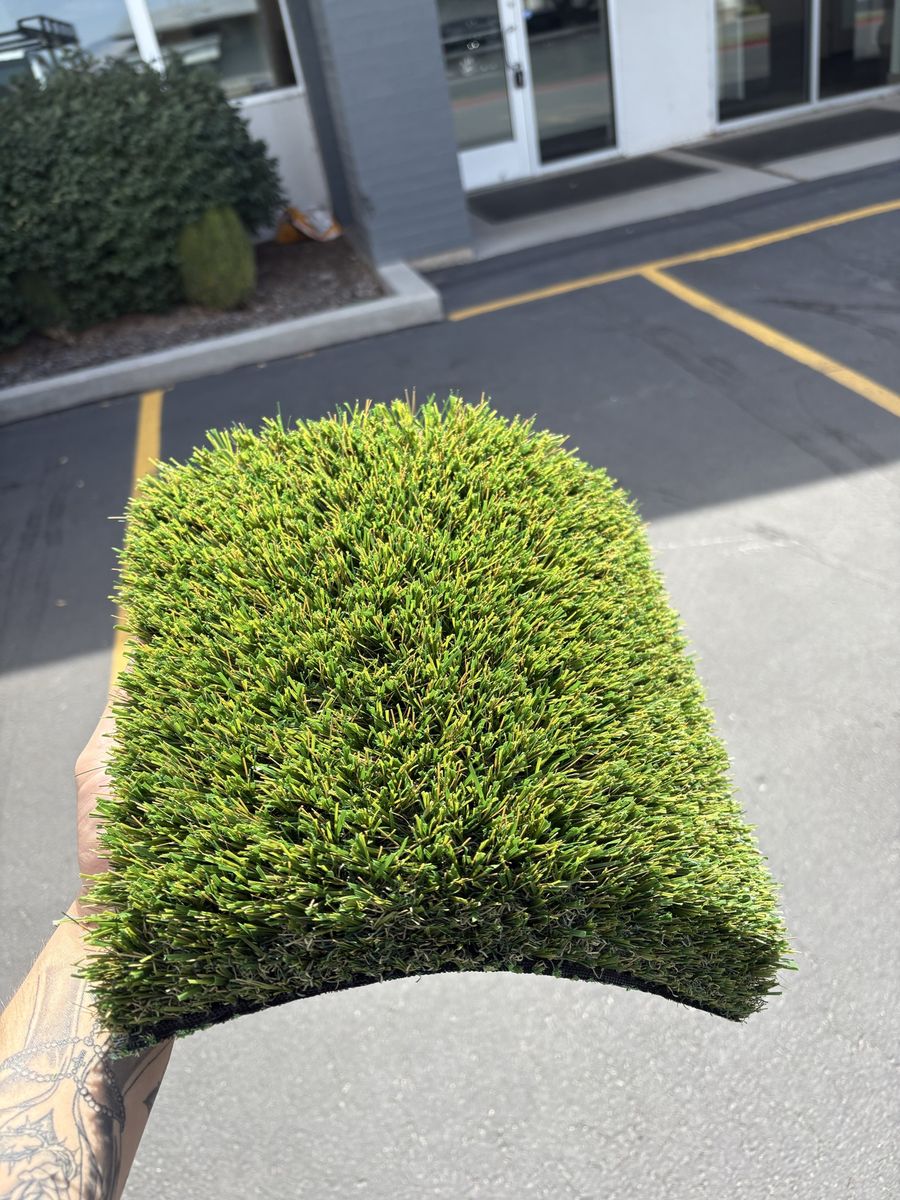 Desert 93 premium artificial turf