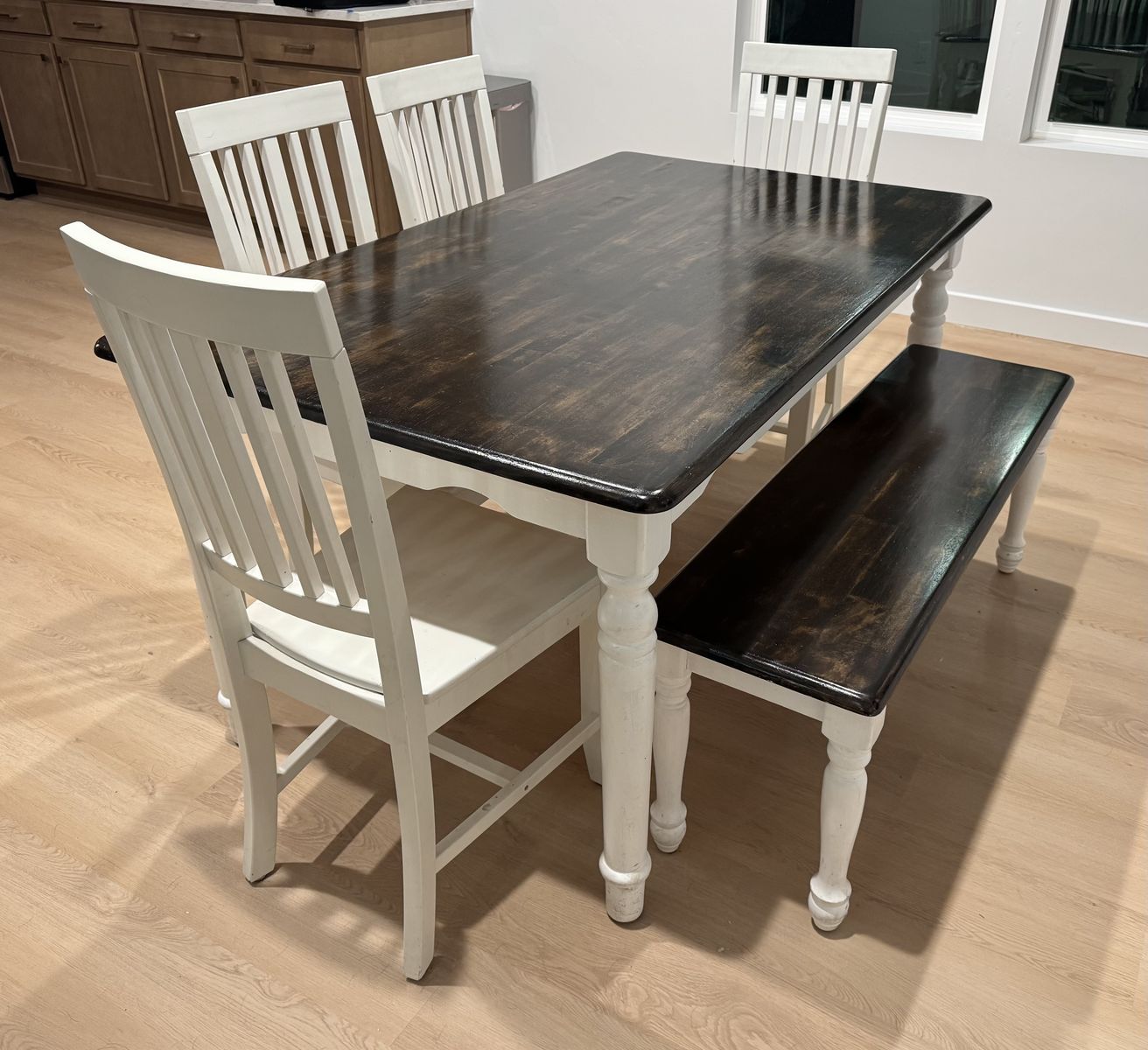 Dining Table Set