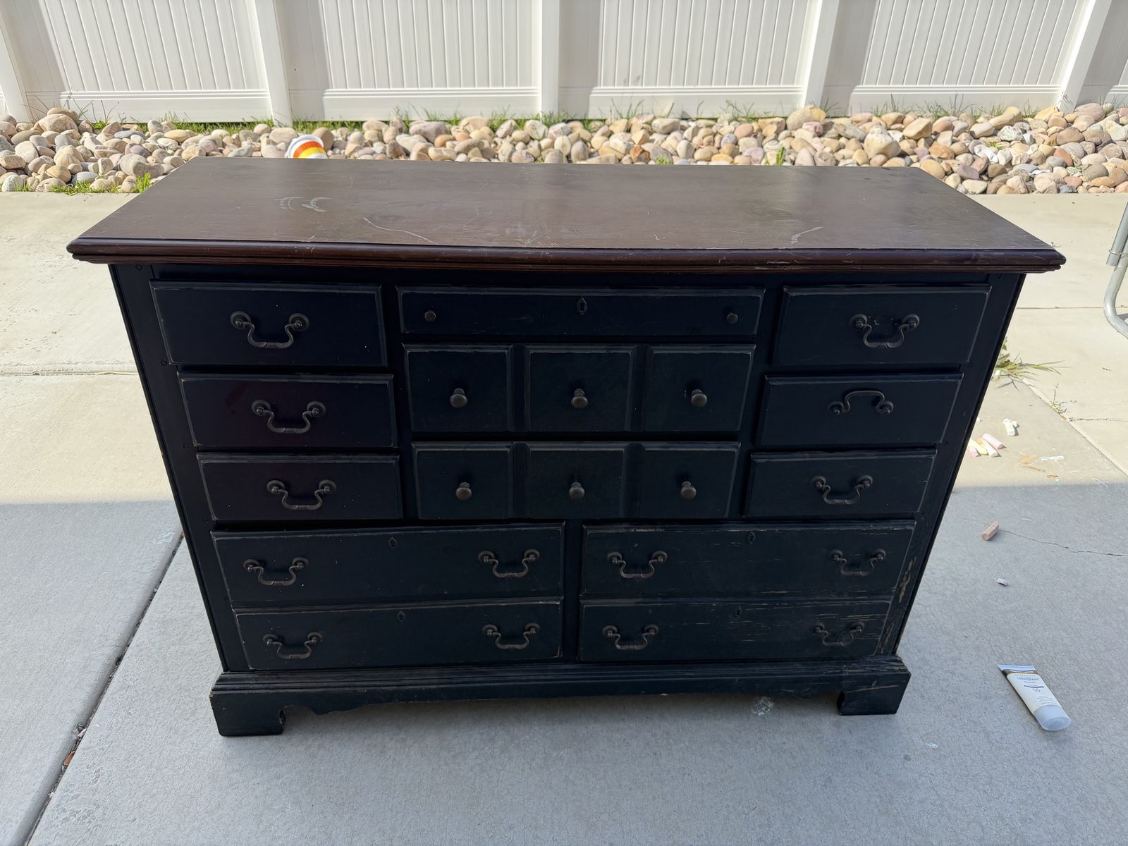 Dresser