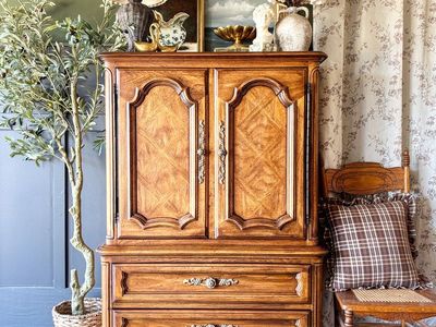 *FREE DELIVERY* Vintage Drexel Oak Armoire/Tall Dresser