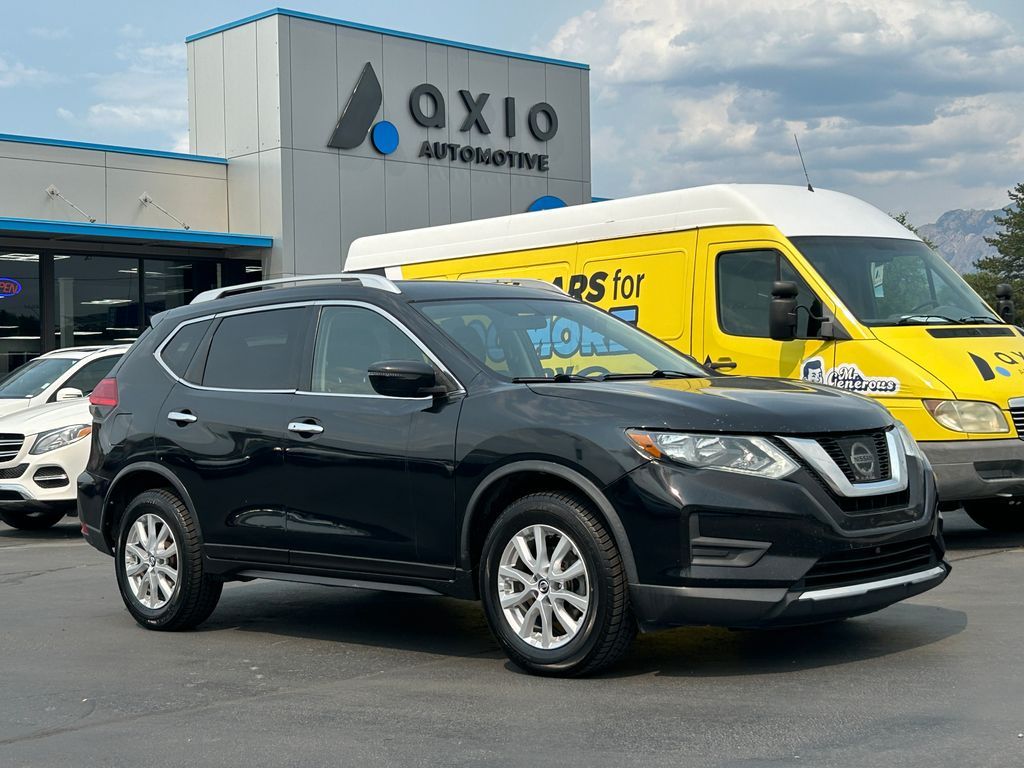2017 Nissan Rogue SV