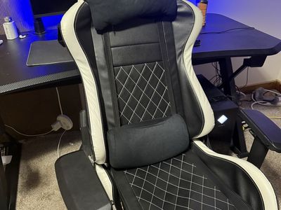 Gaming chair