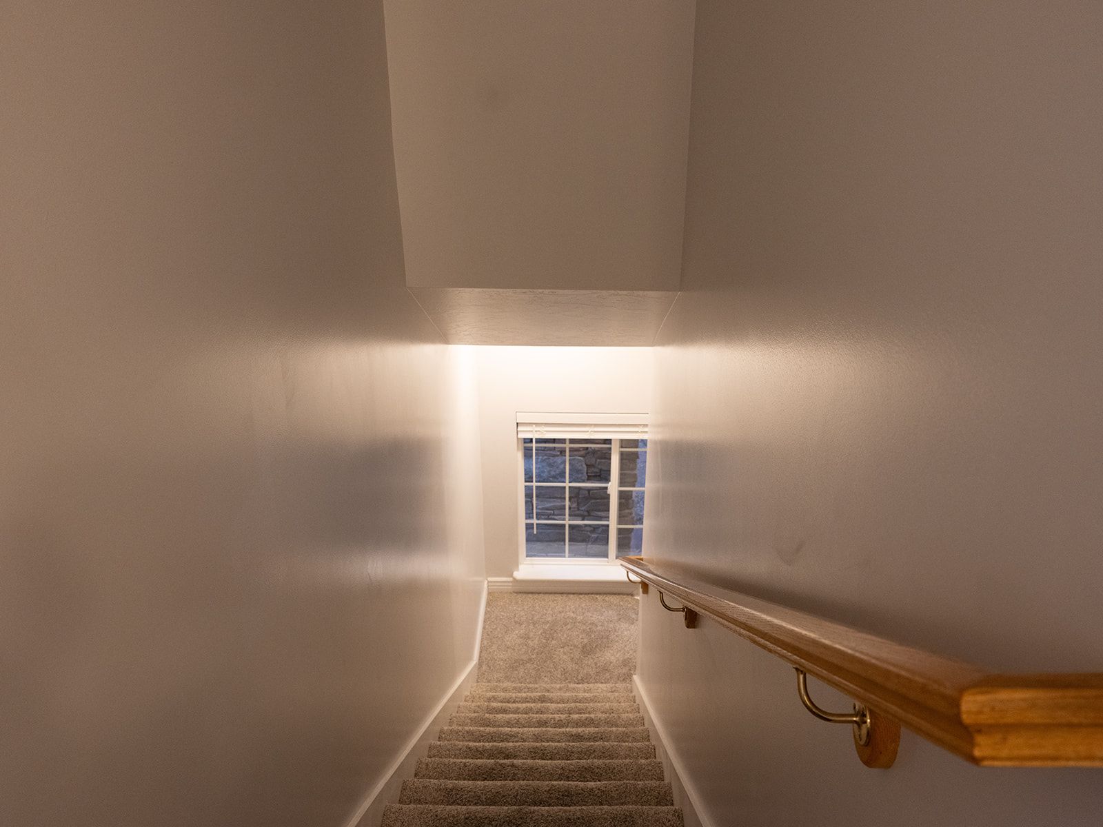 Main image 4