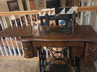 1912 “Ruby” R1 Treadle Sewing Machine (in working order)