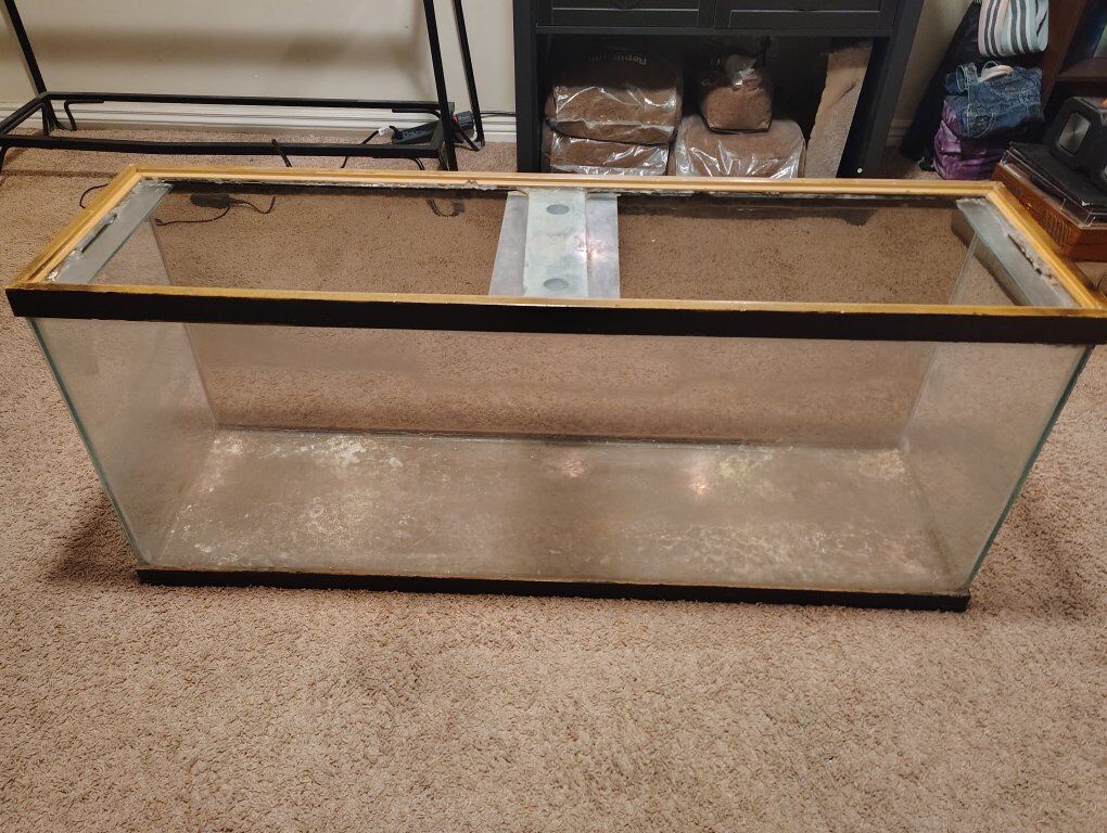 55 gallon tank, lid, and stand