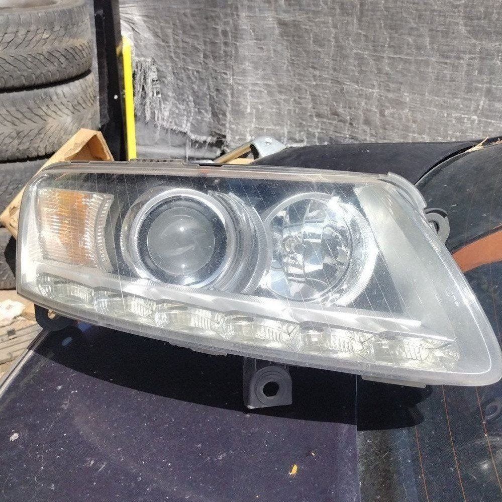 Audi A6 C6 Headlight