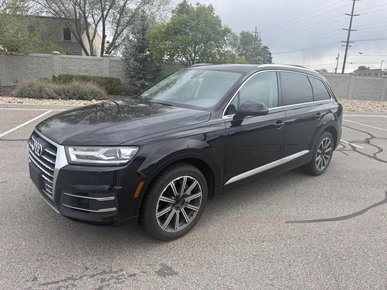 2017 AUDI Q7 3.0T quattro Premium Plus