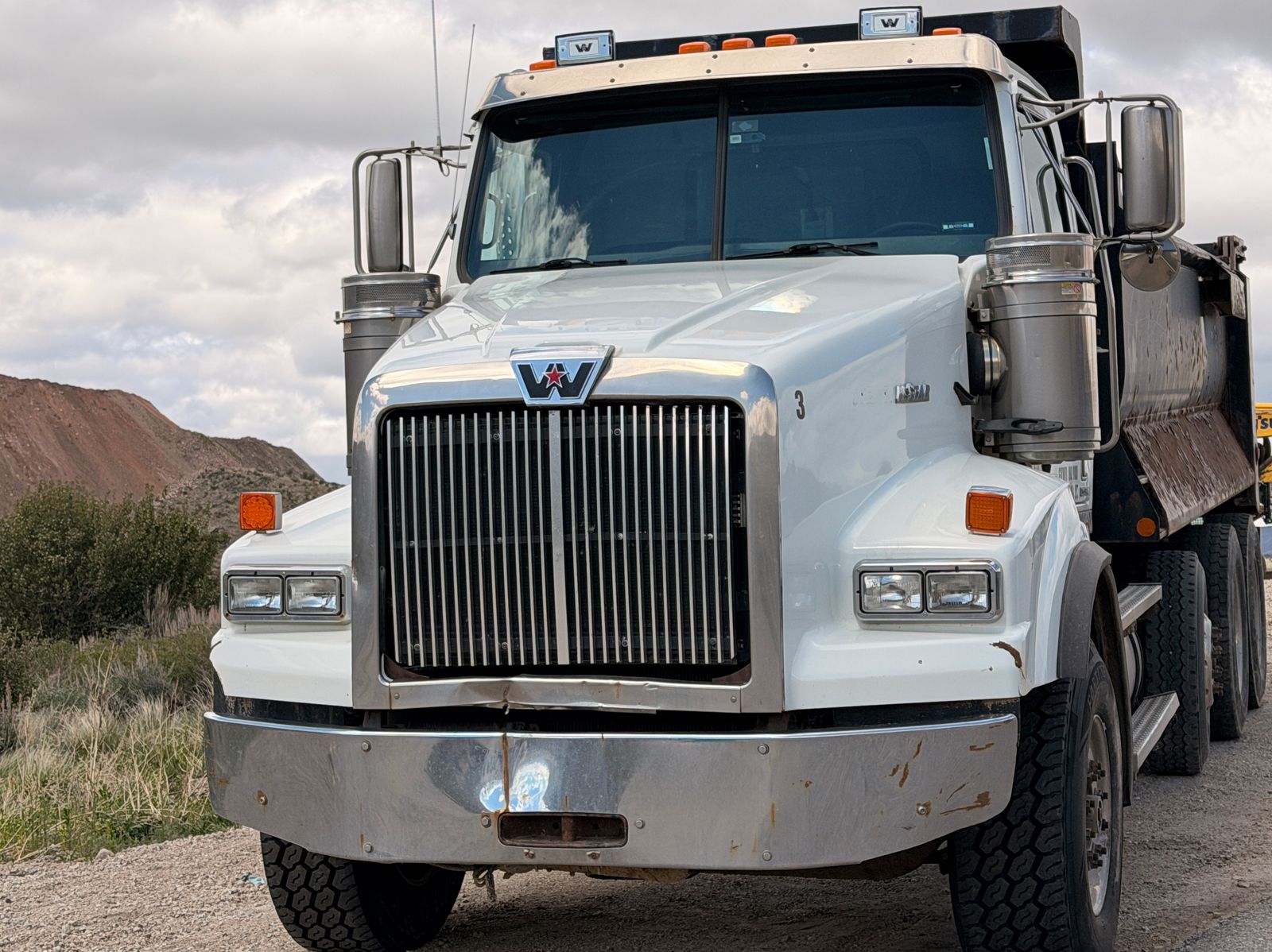 2015 Western Star, 4900 SA, Dump Truck, 500 HP, Automatic, 321k miles, Elliptical Rock Bed