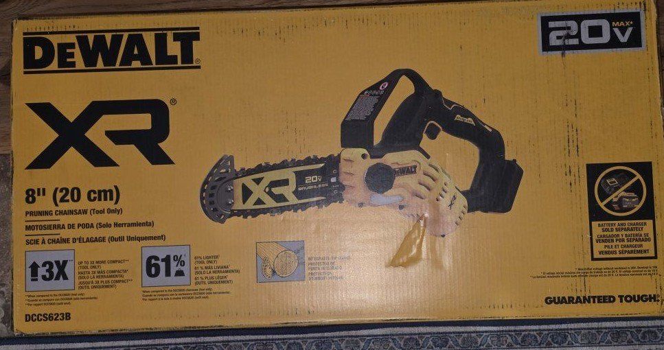 DEWALT DCCS620B 20V MAX XR Brushless Cordless Compact Chainsaw (Tool Only)