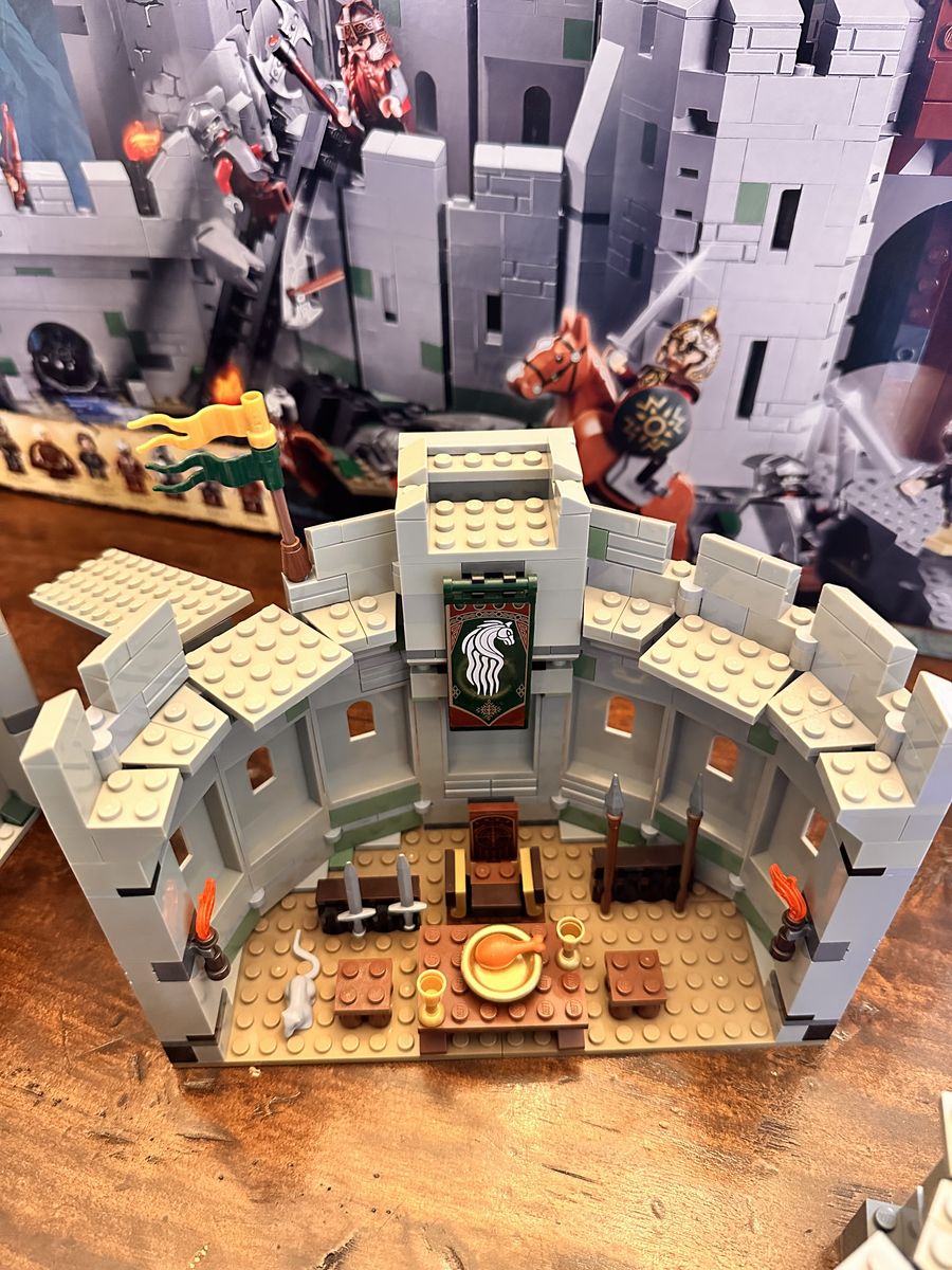 LEGO The Lord of the Rings: The Battle of Helm's Deep Set 9474