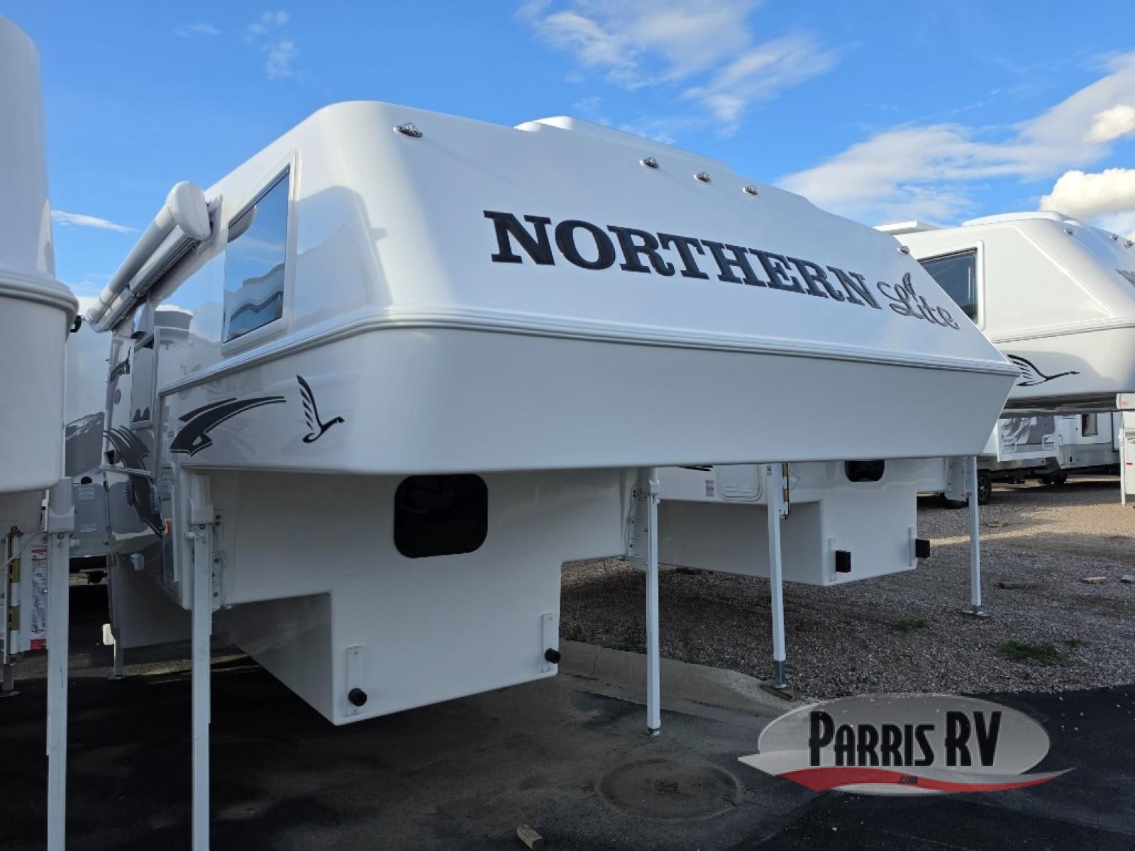 New 2026 Northern Lite Limited Edition 8-11EXLEWB