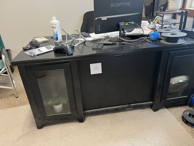 Wood Desk Heavy in good condition