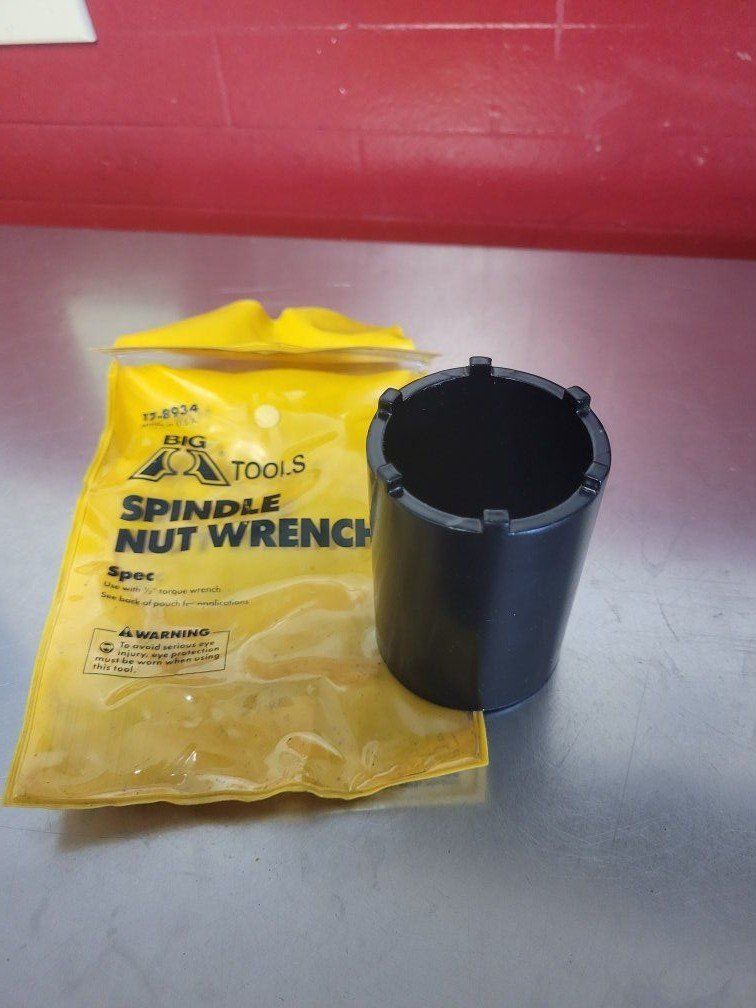 Spindle Nut Wrench ~ Ford GM