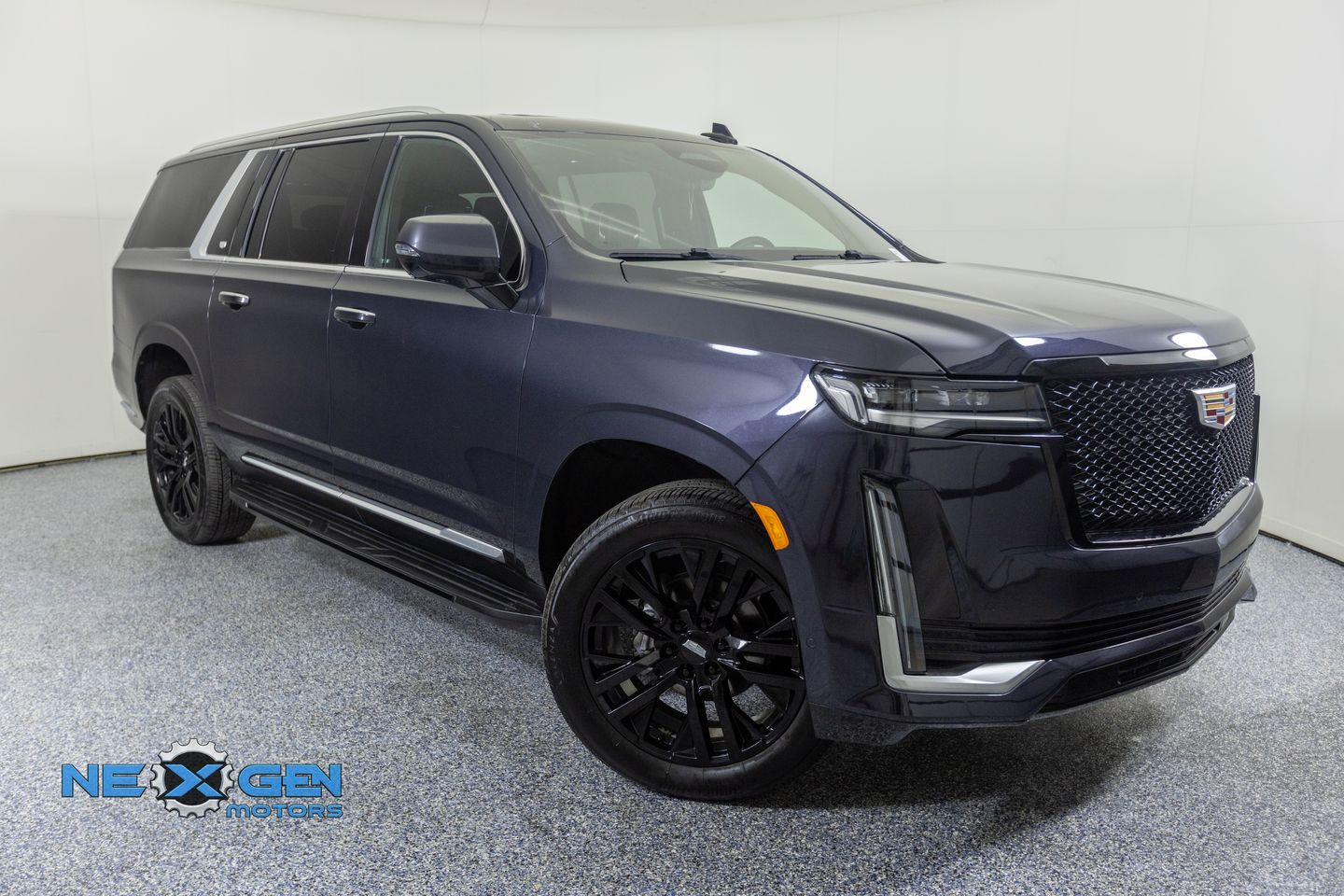 2022 Cadillac Escalade ESV Premium Luxury